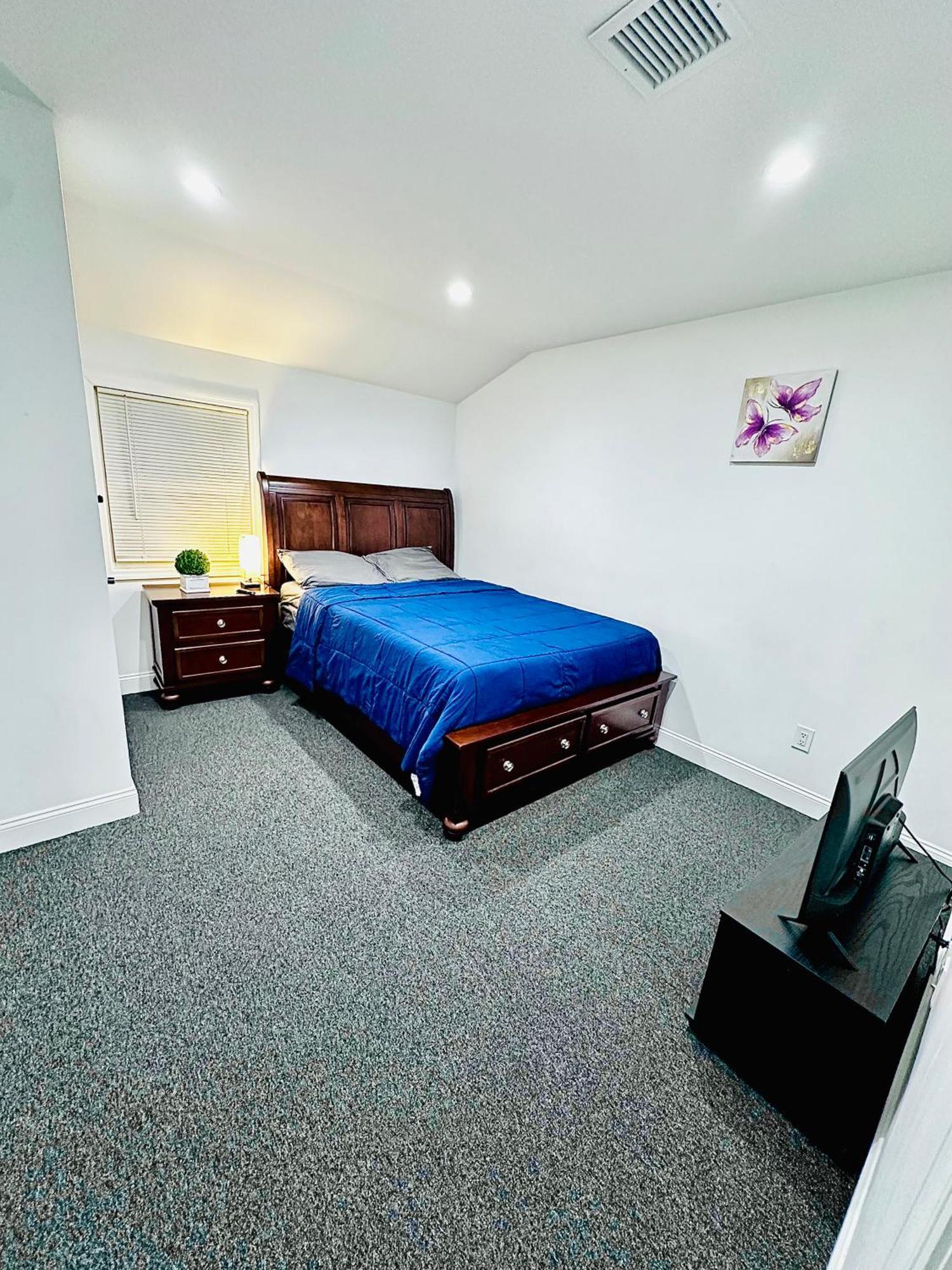 Class Near Jfk Guest house *